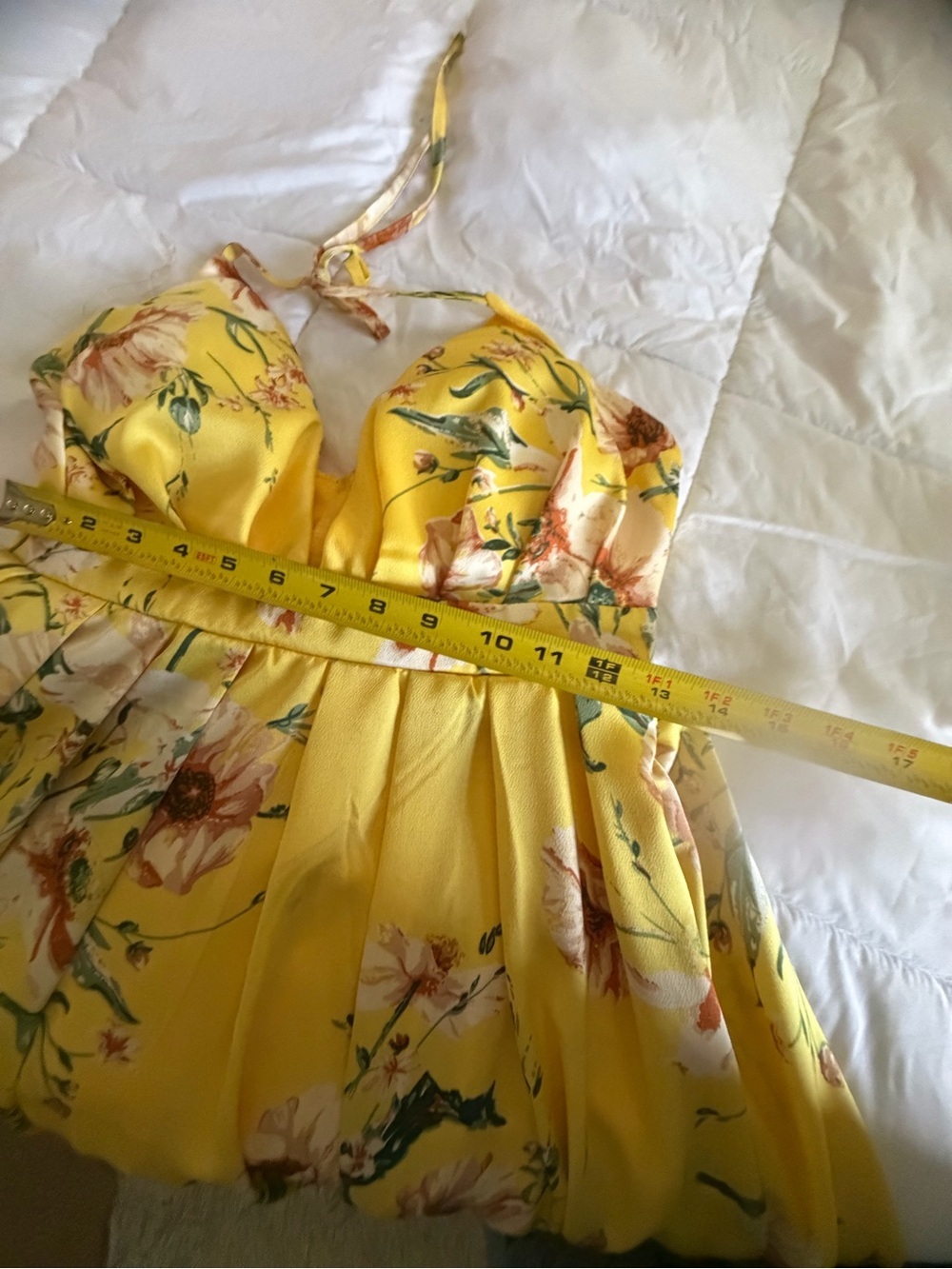 Sunlit Floral Yellow wedding guest Maxi Dress with Plunging V-Neck - Picture 4 of 10